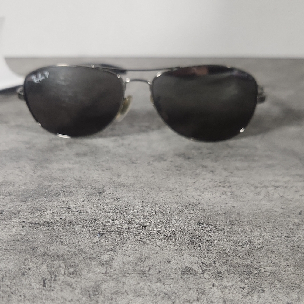 Ray-Ban Black Aviator Sunglasses